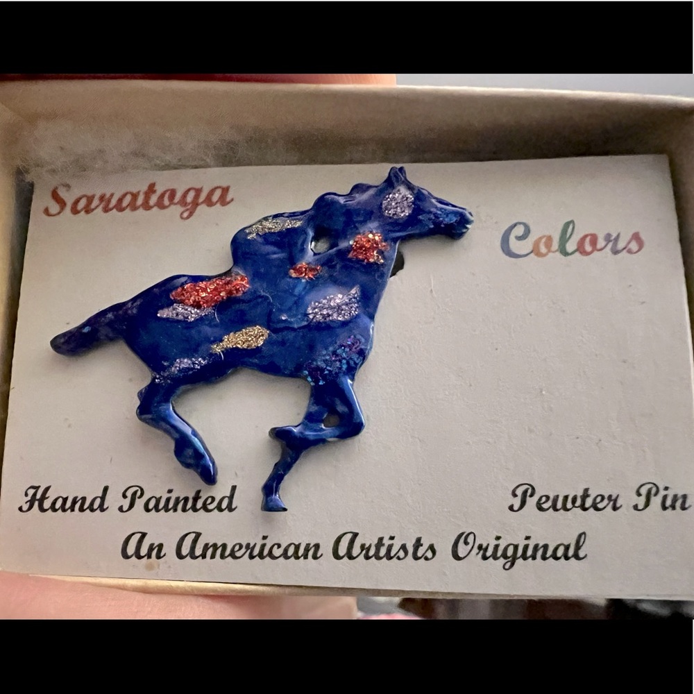 Saratoga Raceway original American artist pewter pin. Hand painted